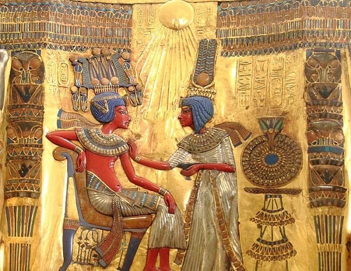 Aton - Akhenaton - Néfertiti