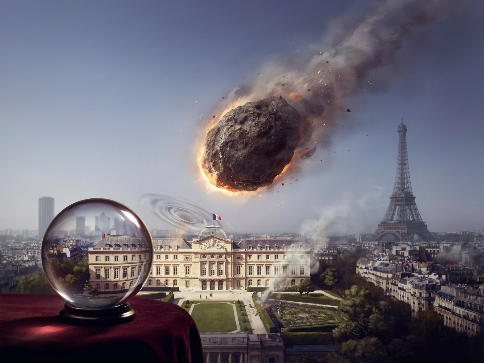 Un voyant voit à l'avance une énorme météorite s'abattre sur le palais de l’Élysée
